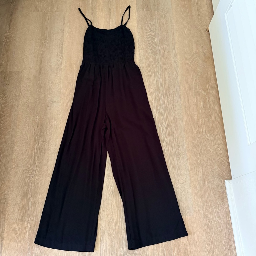 NWOT- GAP Black Smocked Wide-Leg Jumpsuit- XS